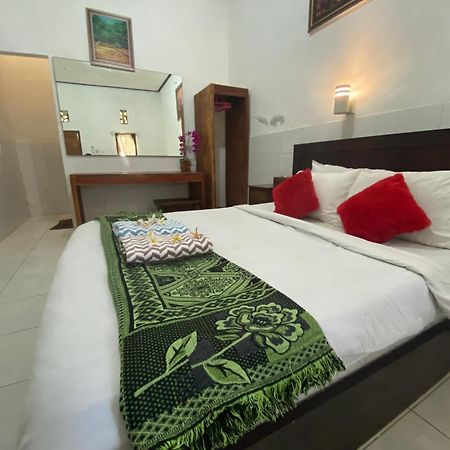 My Art Hostel Batununggul Buitenkant foto